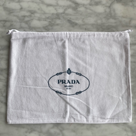 Prada dustbag - Picture 1 of 3